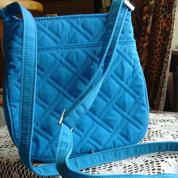 Vera Bradley Petite Hipster - Picture 4 of 7